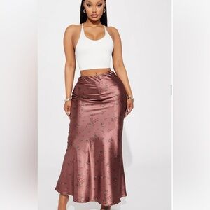 Fashionnova maxi skirt